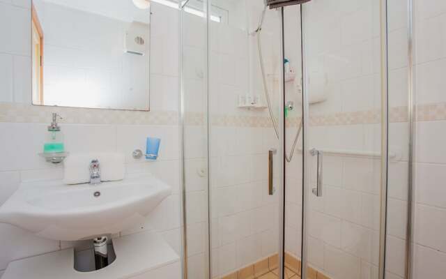 Central 3 Bedroom Townhouse Near O'Connell Street
