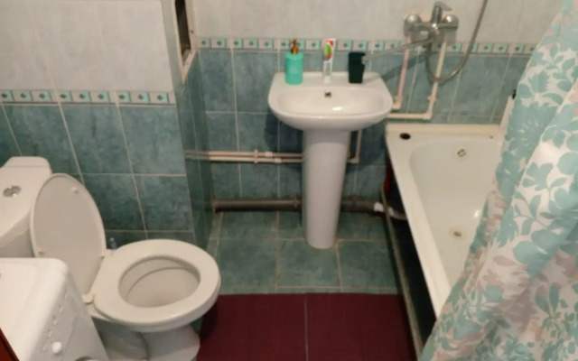 Сургутские квартиры на улице Крылова