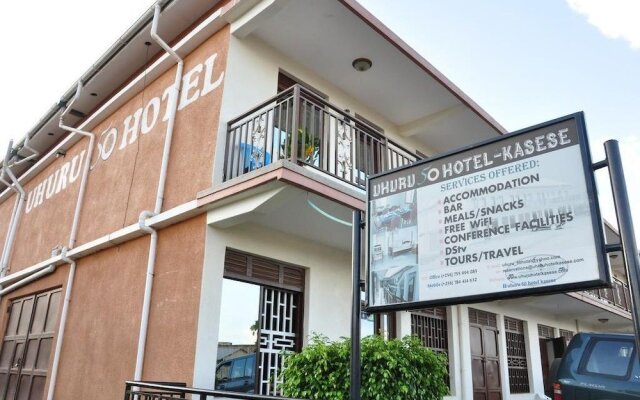 Uhuru 50 Hotel