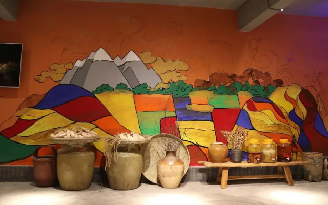 The Twelve Manor Terraces Lodge