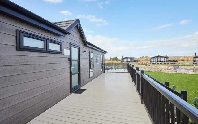 Host Stay Captain Cook Lodge