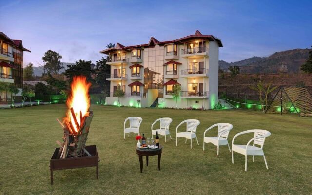 The Prince - A Lake Facing Resort and Spa