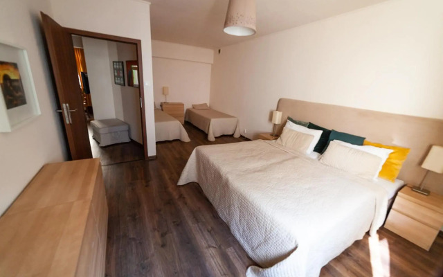 Lounge Apartments