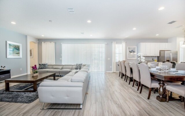 Amazing House! Solterra - 7000OS