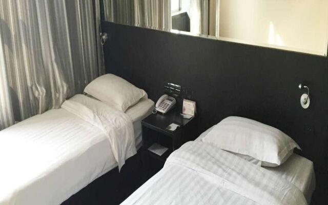 Baoding Beautiful Fashion Boutique Hotel