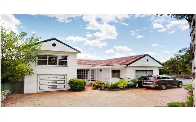 North Ryde Guest House