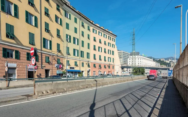Pleasant 2BR flat next to Genoa Port