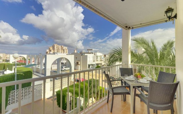 Apartment with pool, sea views & balcony less than 10min walk to La Mata Beach!