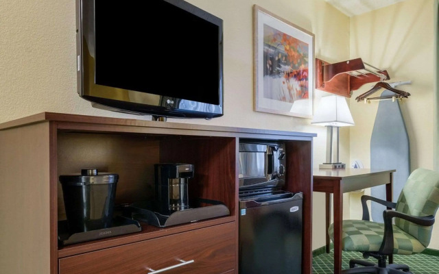 Quality Inn Newark - Wilmington