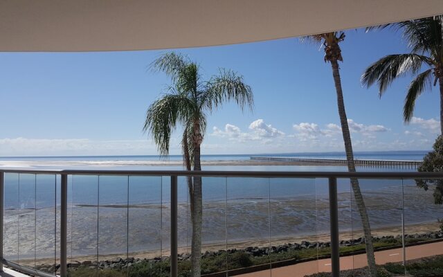 Pier Resort Apartments