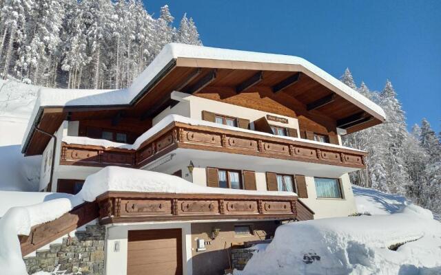 Haus Glasella