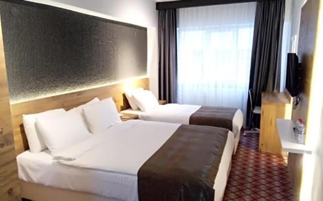 Eskoppremium Otel
