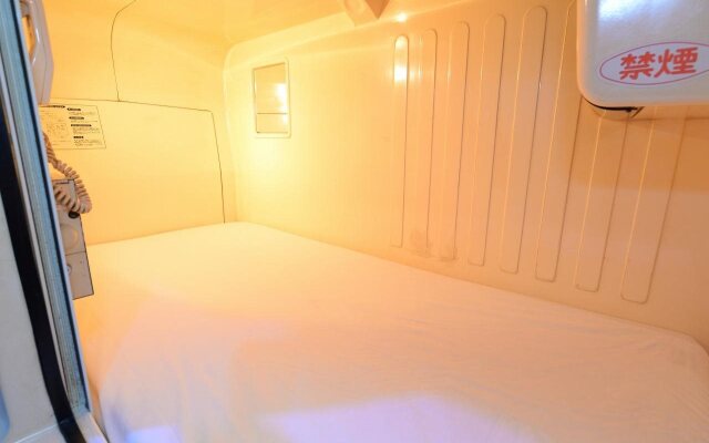 Capsule Inn Shimbashi - Men Only