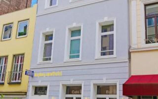 Dingdong Bonn   City Apartments