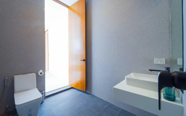 Modern 4 Bed Private Pool Villa KH-B6