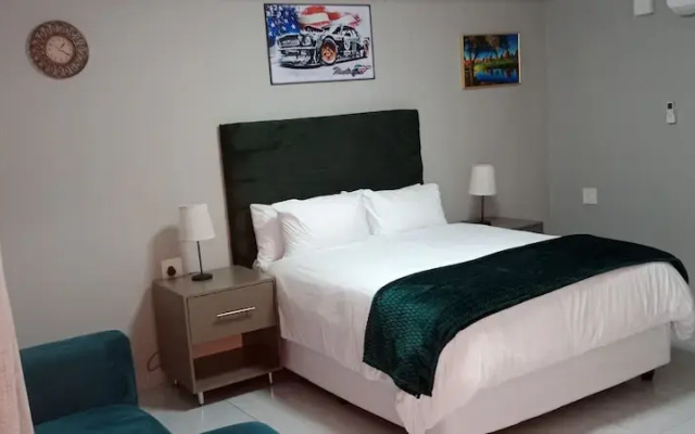 CyC Guest Lodge
