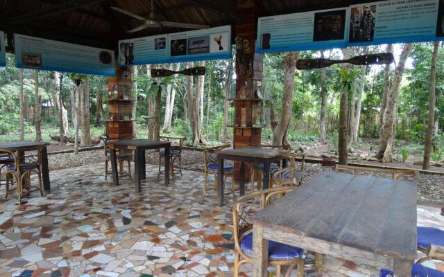 Tent and Breakfast at Irawan Ecopark