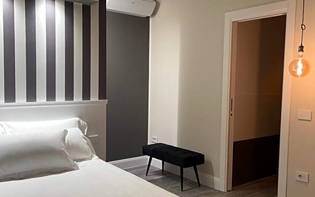 18 Dante Luxury Suites