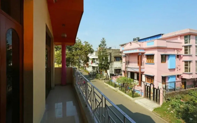 Sterling Guest House by OYO Rooms