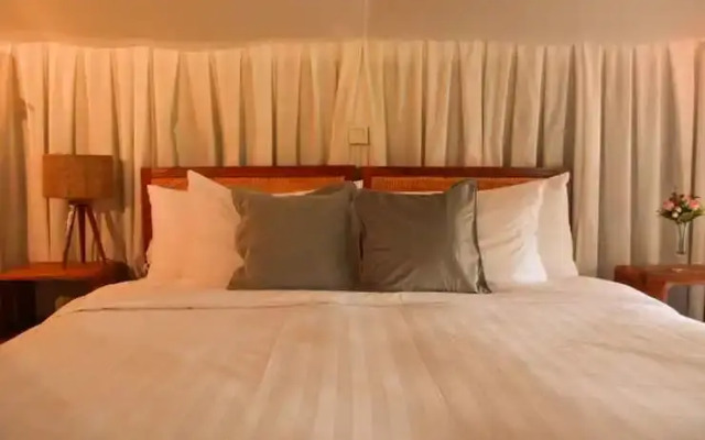 Oak Tree Glamping Resort