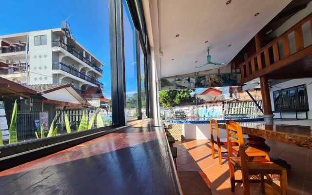 Lacasa Vang Vieng Hotel