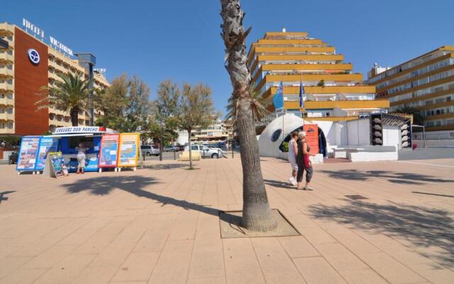 RNET - Rhc - 2101 - Rosas Holiday Center