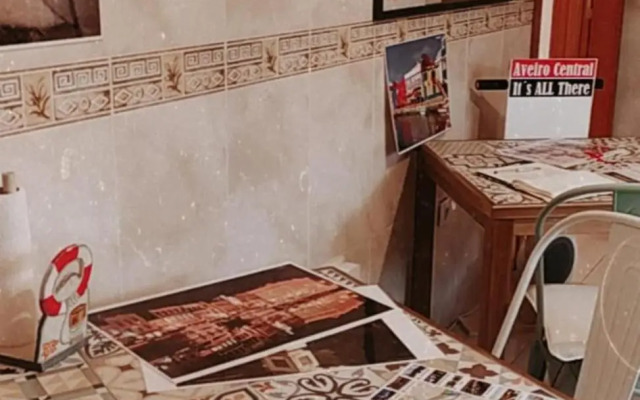 Aveiro Central Its ALL there Apartment