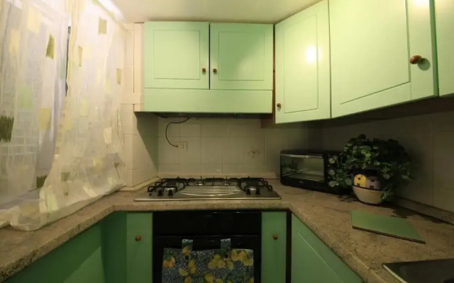 Dolls House Holiday Home