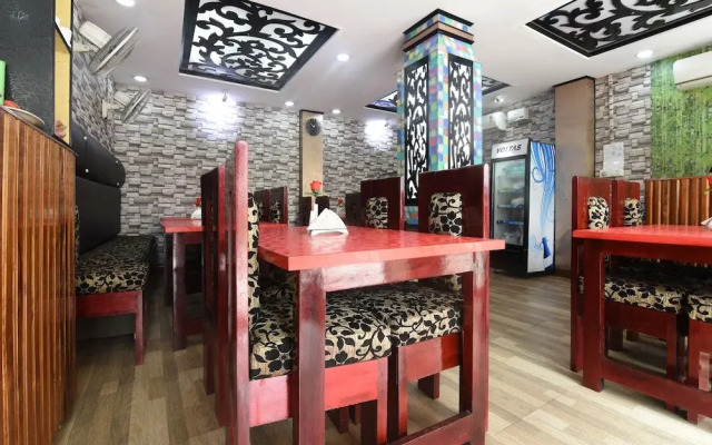 OYO 15244 Ryan Residency
