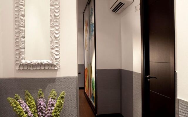 THC Latina Hostel