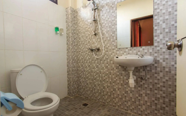 Ivanka Airport Inn
