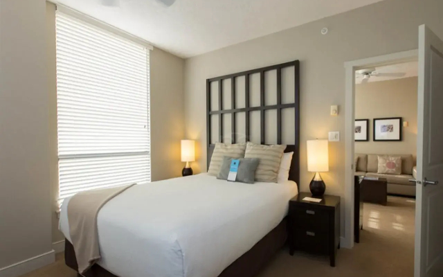 The Oswego Hotel