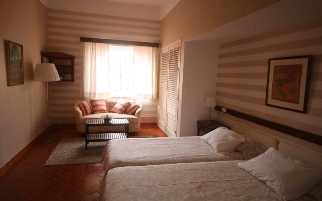 Rent&Dream Villa Malaga Manila