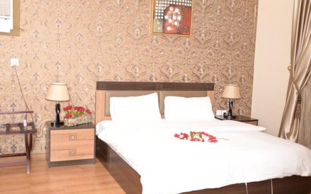 Manam Hotel Apartments