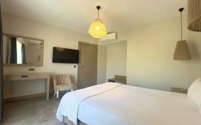 Mercans Bodrum Beach Hotel