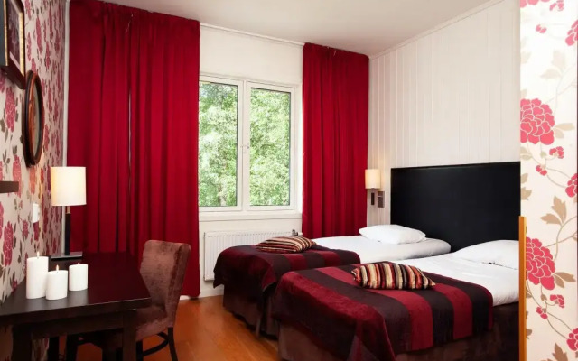 Søstrene Storaas Hotell