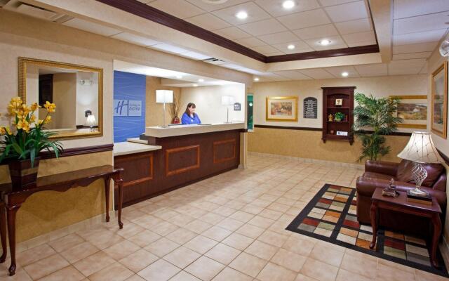 Holiday Inn Express Wilmington, an IHG Hotel