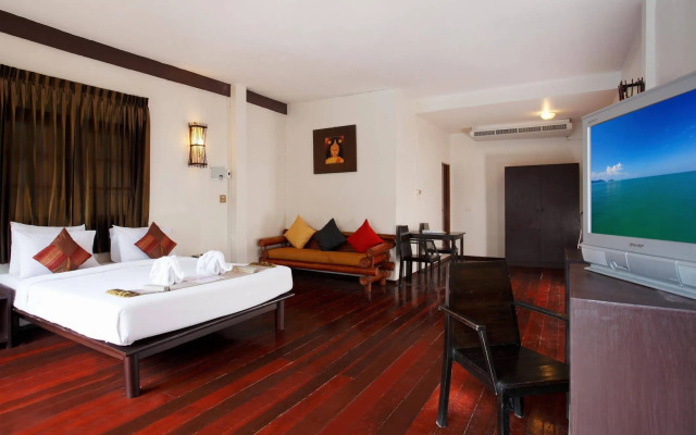 Bamboo Beach Hotel & Spa