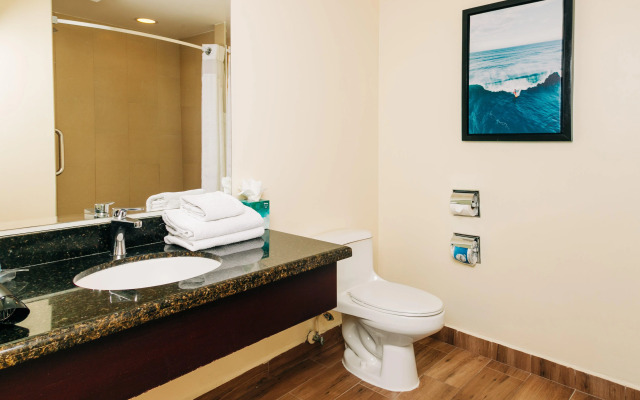 Holiday Inn San Salvador by IHG