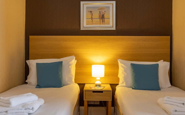 The Dilkhusa Grand Hotel By Compass Hospitality