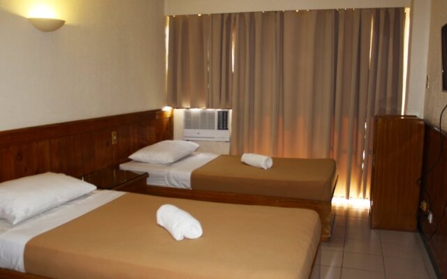Puerto de San Juan Beach Resort Hotel