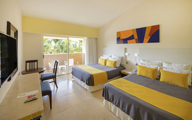 Viva Azteca by Wyndham, A Trademark All Inclusive Resort
