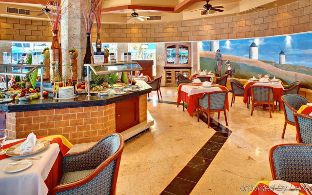 Occidental Costa Cancún All Inclusive