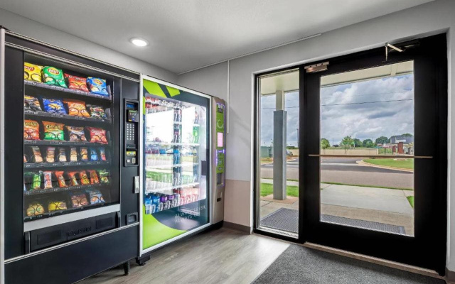 WoodSpring Suites Prattville - Montgomery North