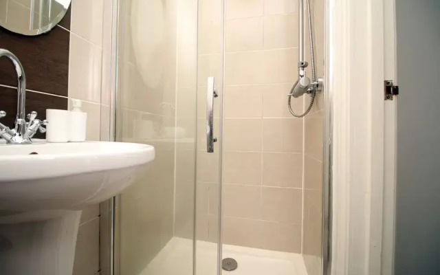 Moira Terrace by Tŷ SA -NEW Cosy 1 Bed