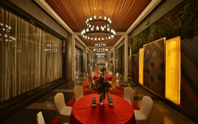 Radisson Blu Towers Kaushambi Delhi NCR