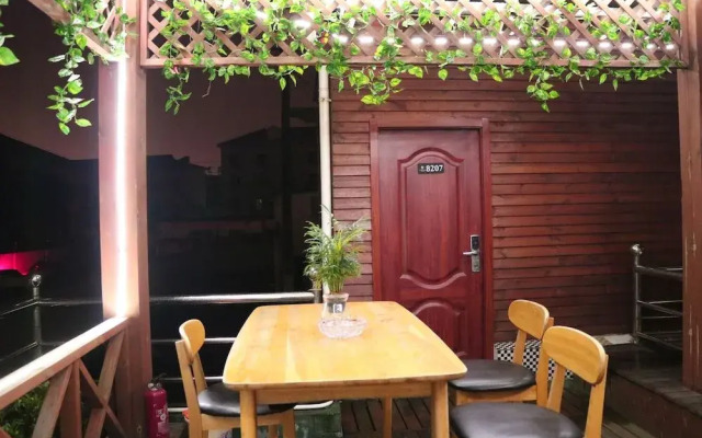 Yi Su Hotel Disneyland Pudong Airport