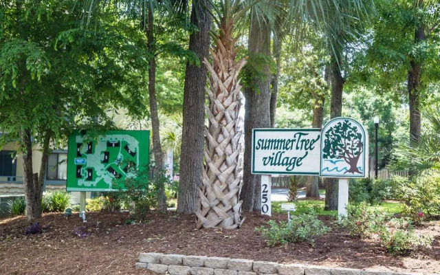 Summertree Village
