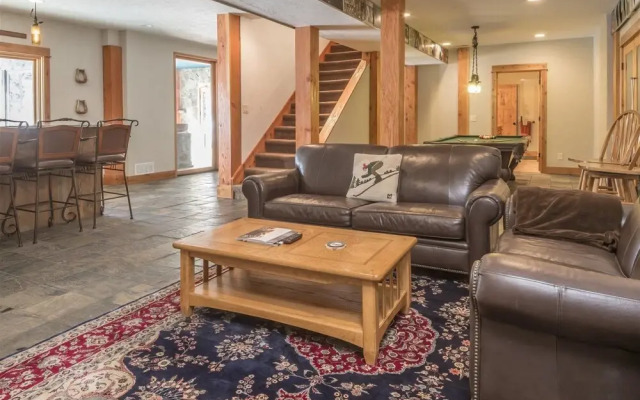 Big Sky - Little Plume Lodge