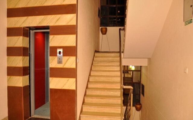 Hotel O22